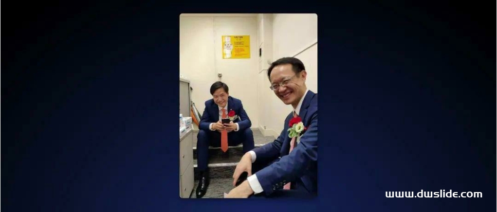 2021雷军年度演讲《这些年经历的艰难选择》发布会PPT案例-59页