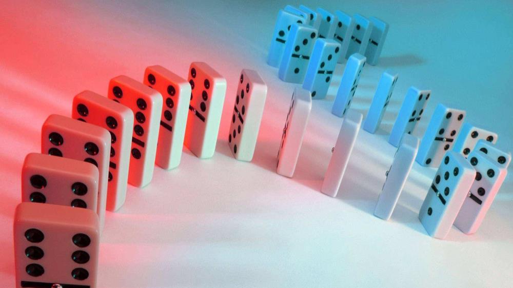 蝴蝶效应多米诺骨牌、拓展方案、团建方案.pptx